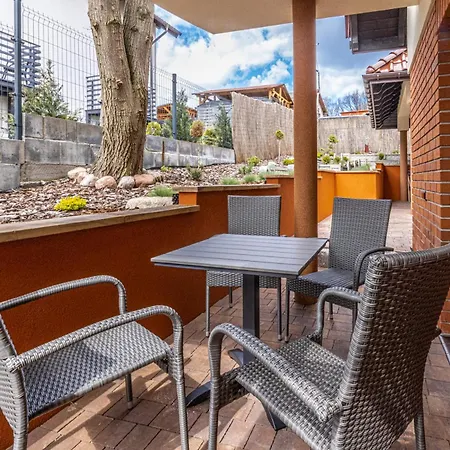 Apartamento Mily Zakatek