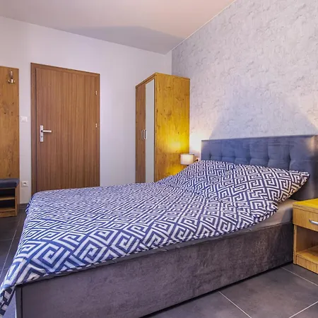 Apartamento Mily Zakatek